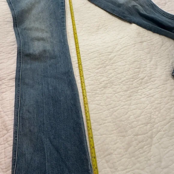 MOTHER High Waisted Smokin Double Heel - Picture 9 of 9